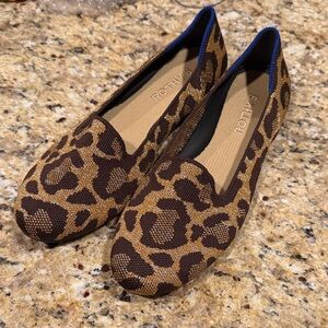 Rothy's Brown and Tan Leopard Flats